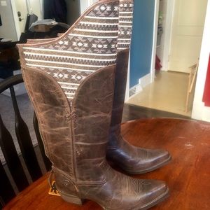 Ariat Women’s Cowboy Boots Size size 10 B Medium